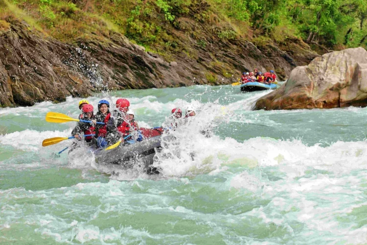 water rafting in nepal
